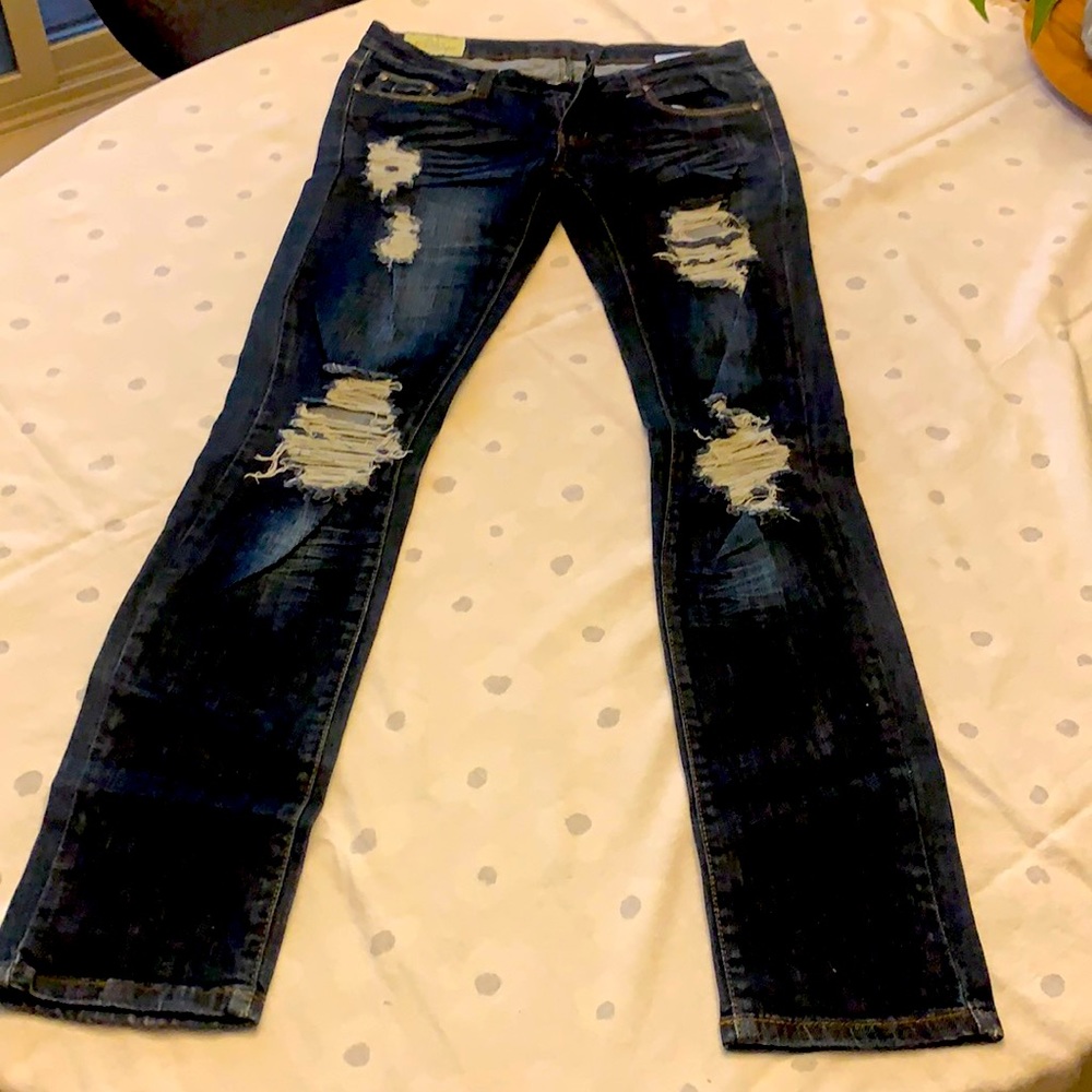 Skinny jeans. Size 31.